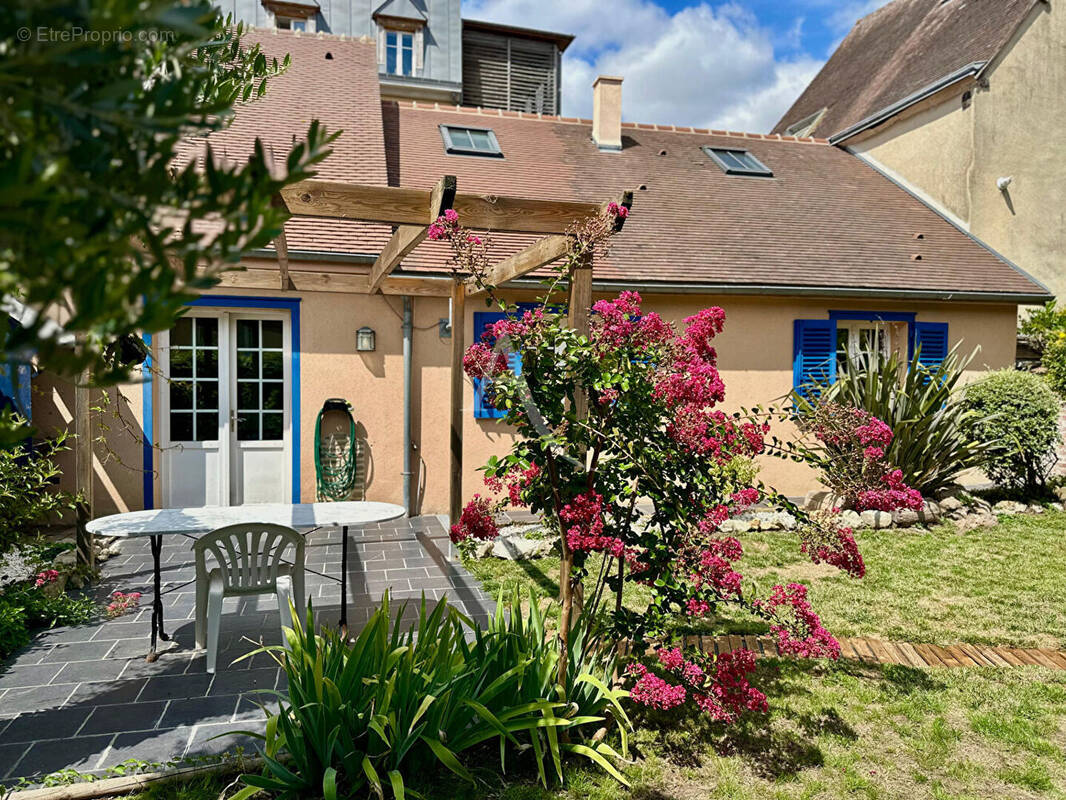 Maison à CHARTRES
