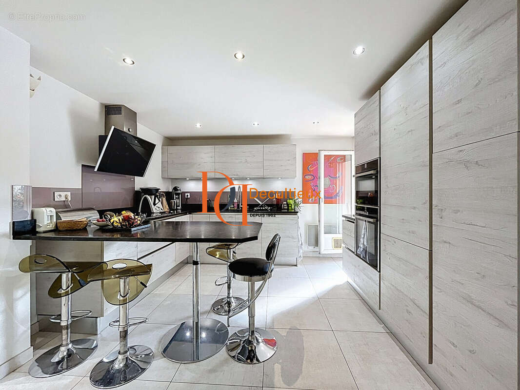 Appartement à DARDILLY