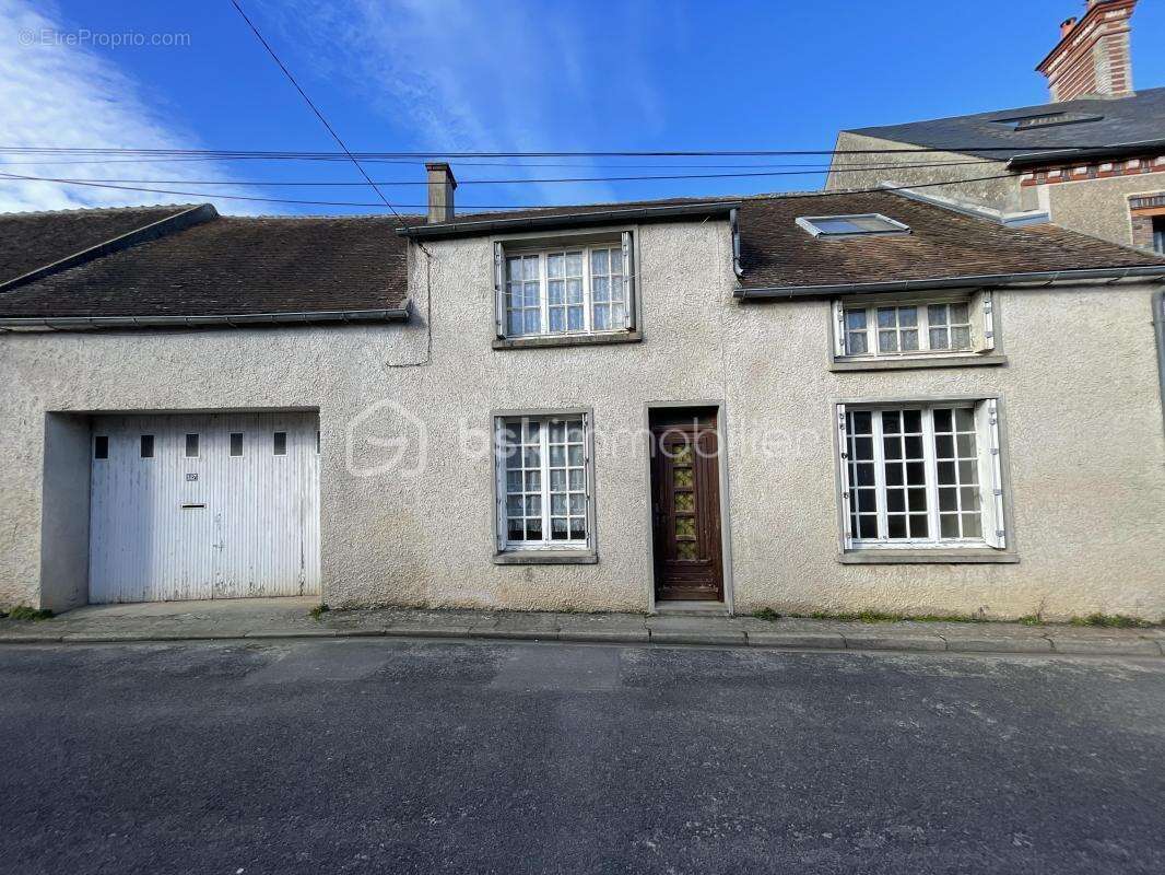 Maison à CHATEAU-LANDON