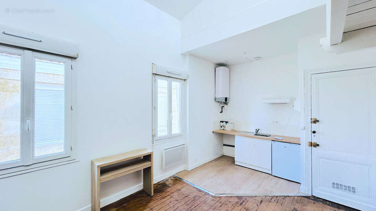 Appartement à BORDEAUX