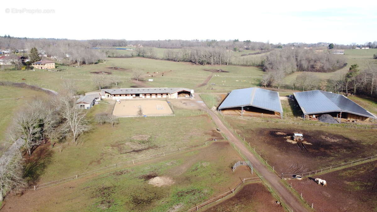 DJI0594 - Maison à PROISSANS