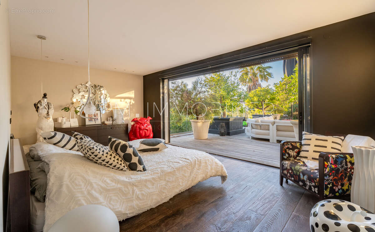 Maison à MARSEILLE-9E