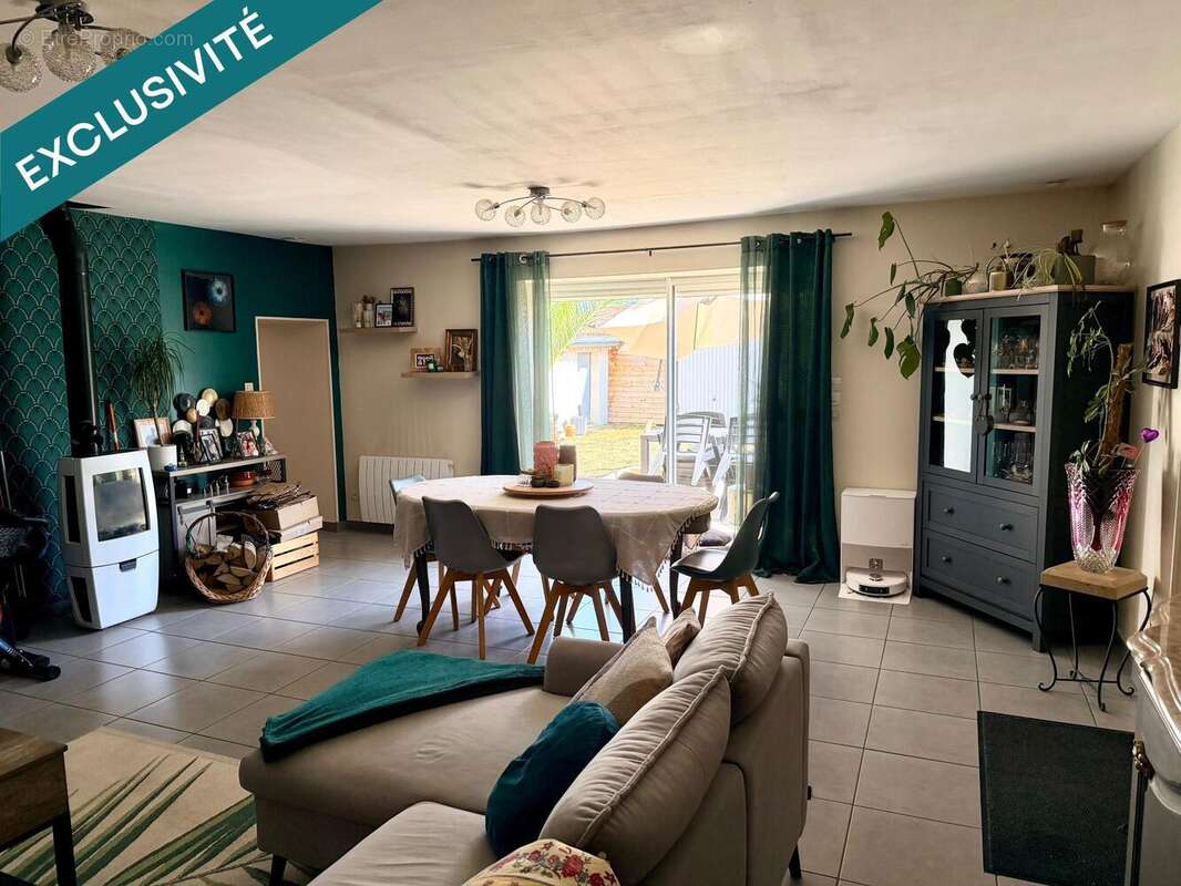 Maison 183 m² à Saint-Hilaire-De-Villefranche  - photo 3