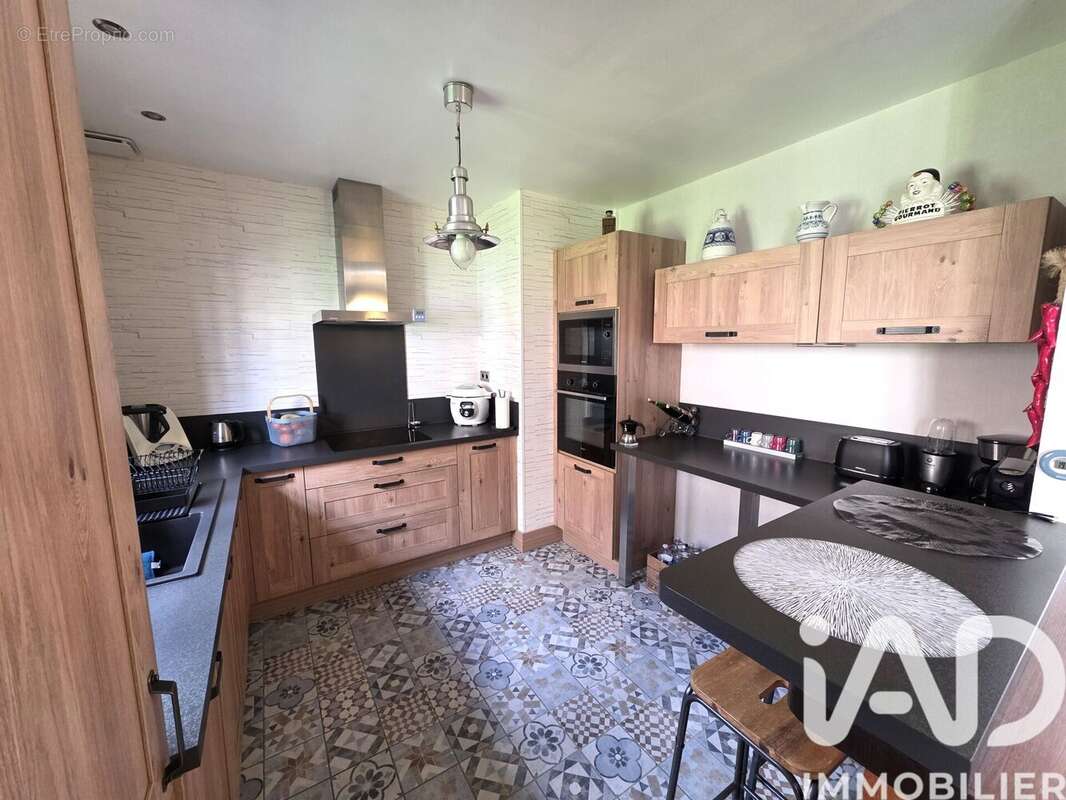 Photo 5 - Maison à VILLENEUVE-LES-SABLONS