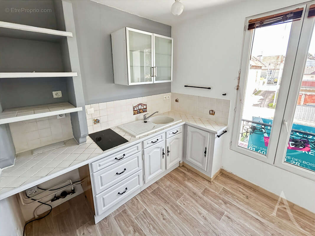 Appartement à SAINTE-GENEVIEVE-DES-BOIS