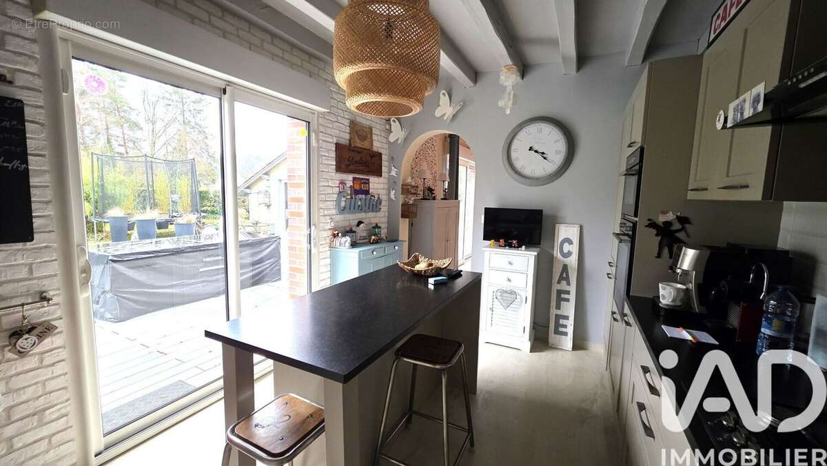 Photo 8 - Maison à CHEVILLON-SUR-HUILLARD