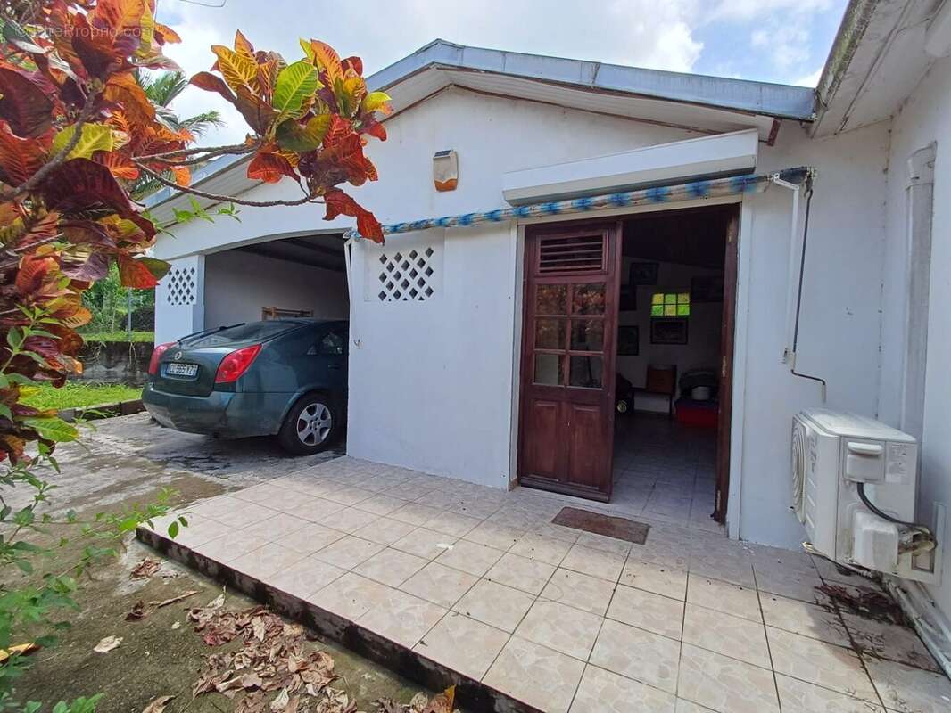 Maison à SAINT-PIERRE