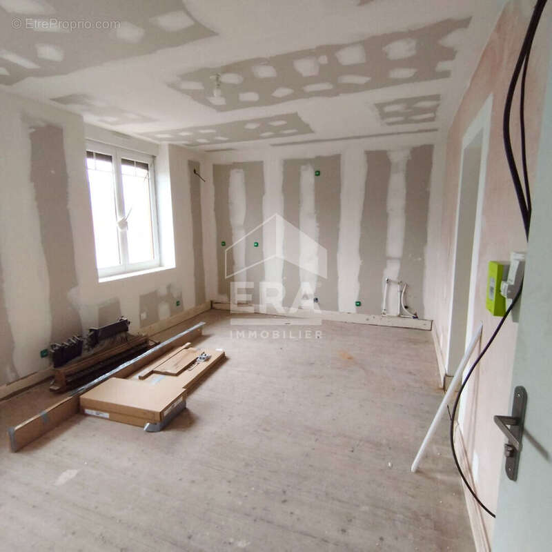 Maison à MARCONNELLE