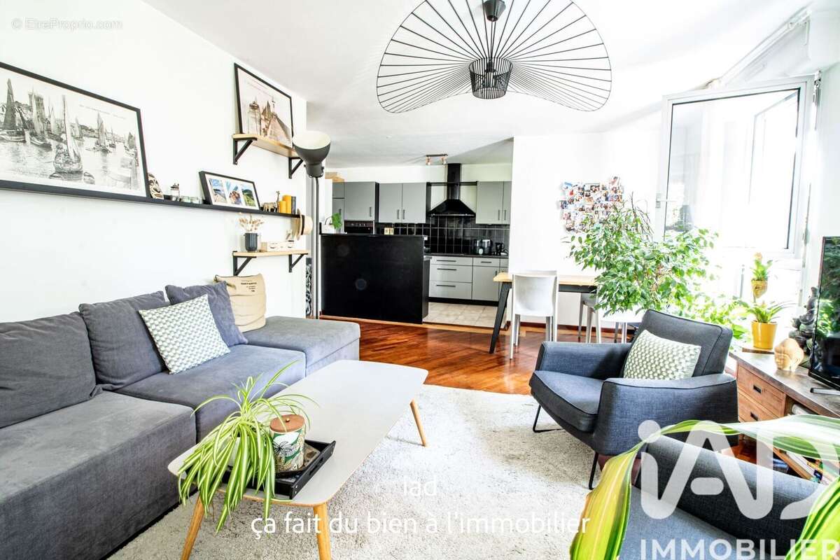 Photo 2 - Appartement à RUEIL-MALMAISON