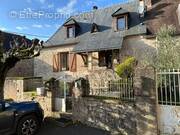 Maison à CHERVEIX-CUBAS