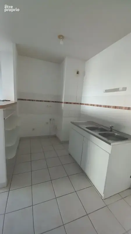 Villeneuve-les Béziers, résidence, T3 + terrasse + parking - photo 6