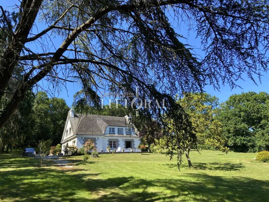Maison à LOGONNA-DAOULAS