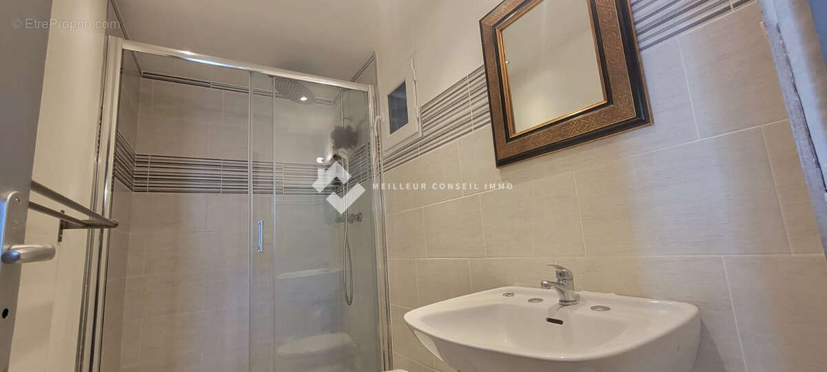 Appartement 52 m² à Besseges  - photo 9