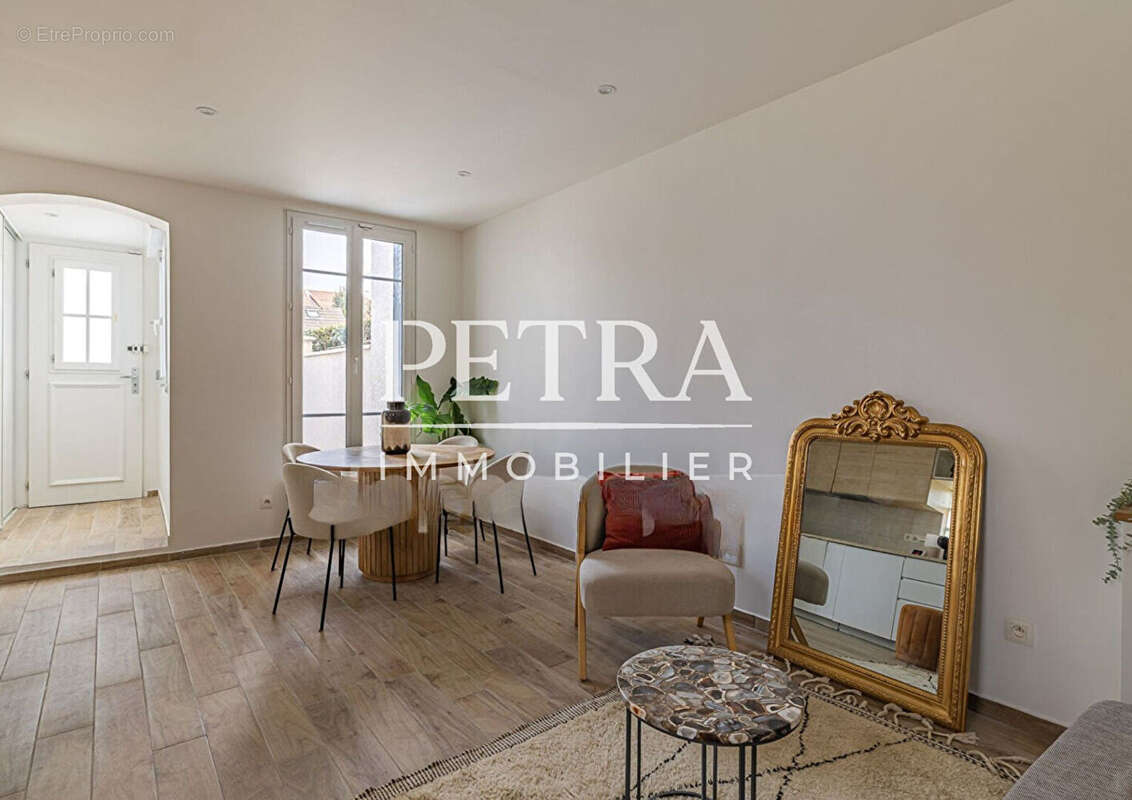 Maison à LE KREMLIN-BICETRE