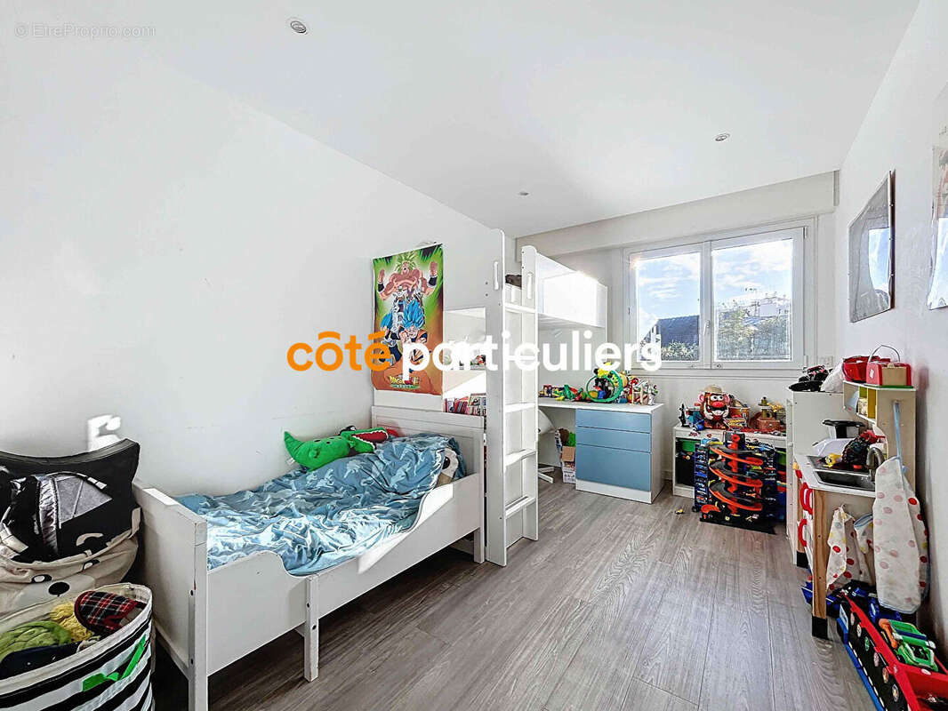 Appartement à SAINT-MAUR-DES-FOSSES