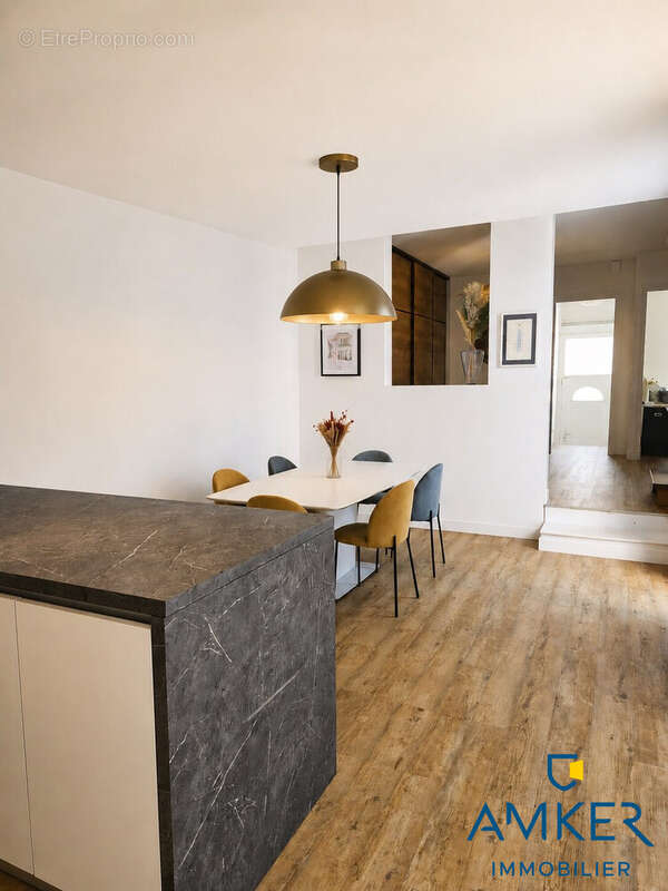Salle à manger - Maison à NANTES