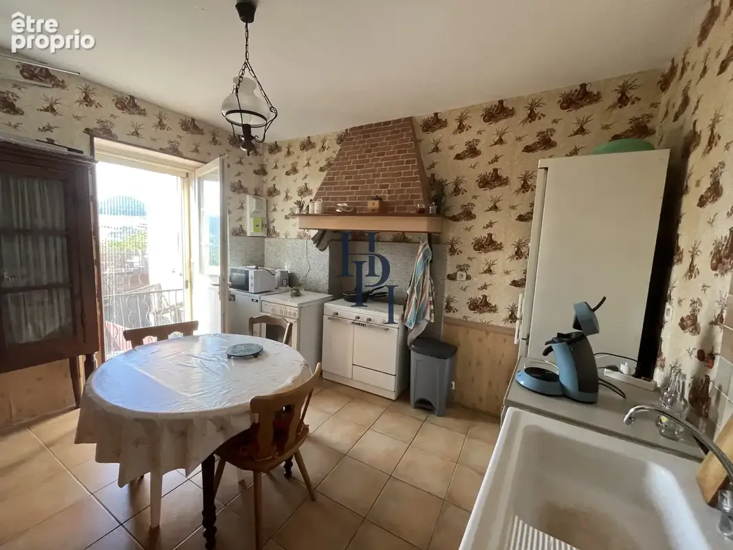 Melvieu, maison de village avec garage et terrain - photo 3