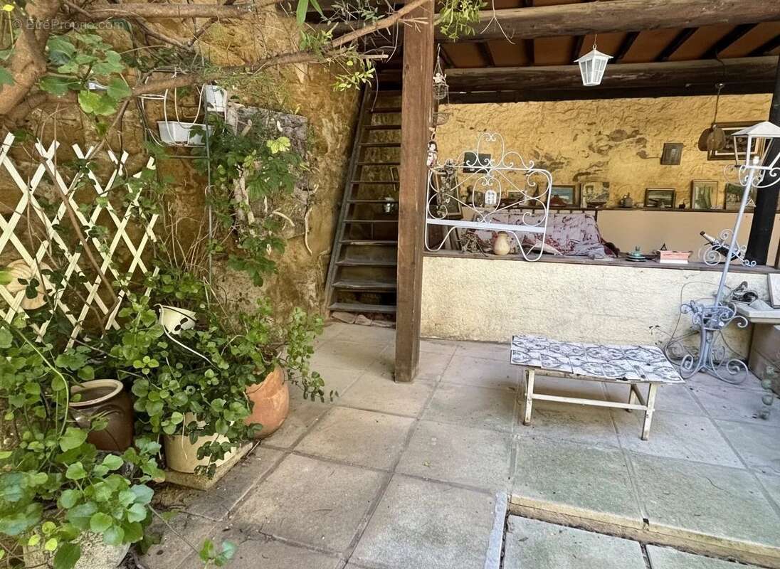 Maison à LAURIS
