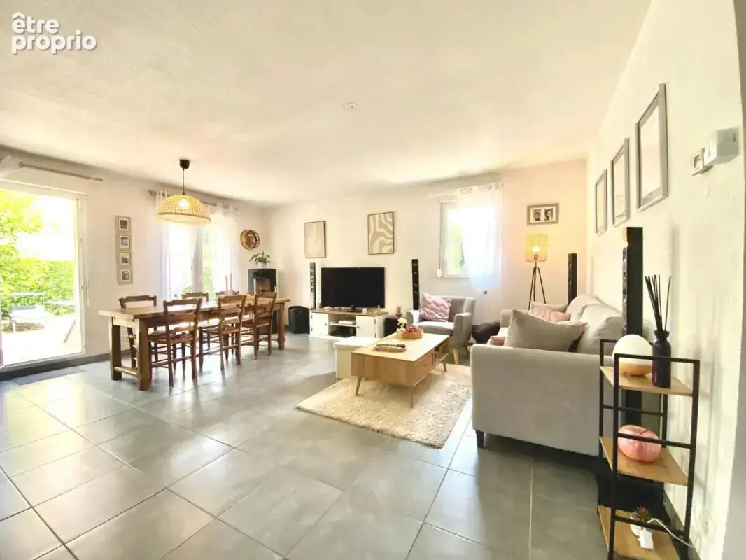 Maison familiale clé en main – 113 m² – 4 chambres – jardin et garage – glos (14100) - photo 7