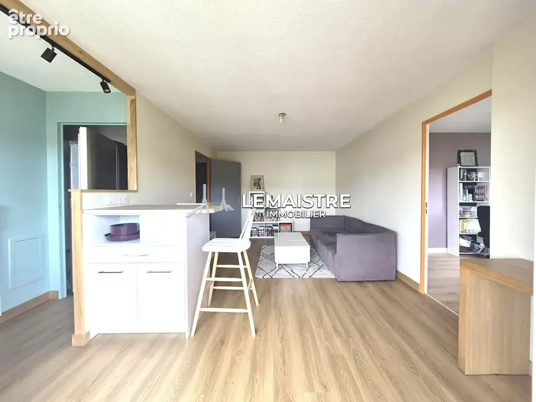 Appartement à vendre  Le Havre  Sainte Marie  1 chambre + bureau  Balcon, ascenseur et stationnement sécurisé - photo 3