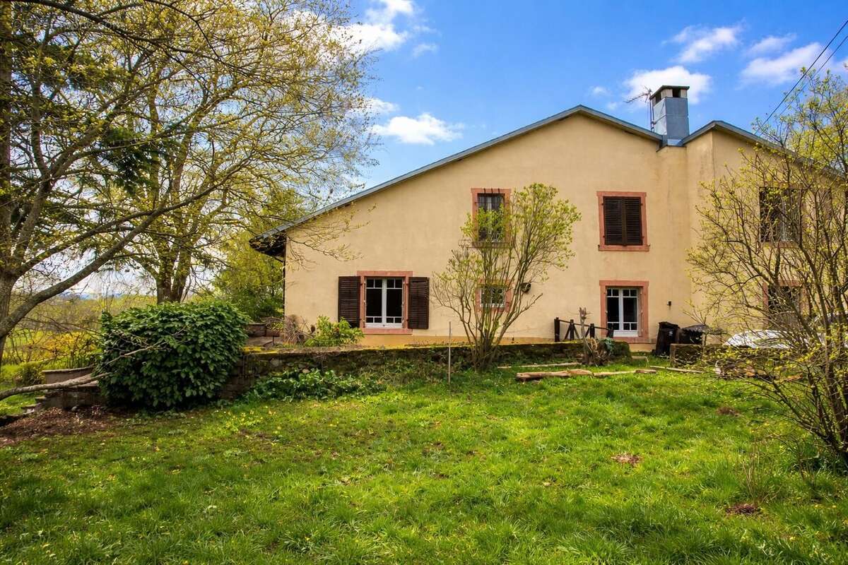 Maison à LE PUID