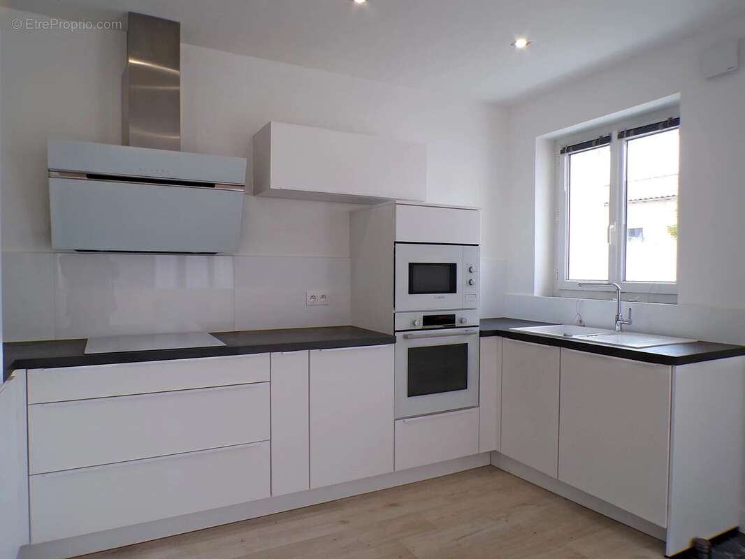 Maison à NIEUL-SUR-MER