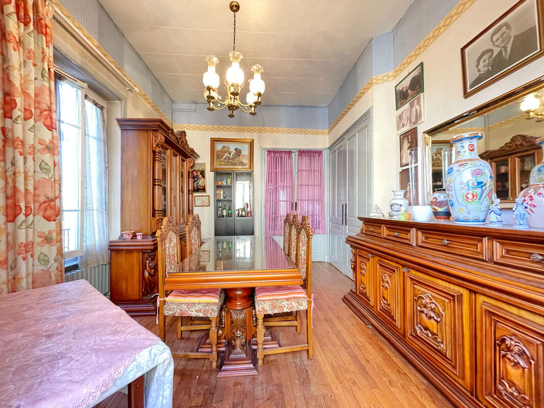Appartement à OULLINS