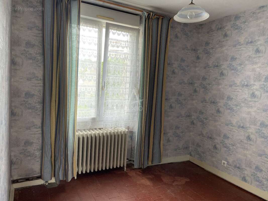 Maison à SABLE-SUR-SARTHE