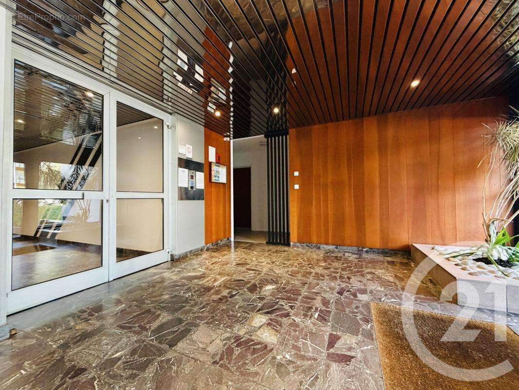 Appartement 73 m² à Limoges  - photo 13