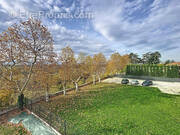 Appartement à VEAUCHE