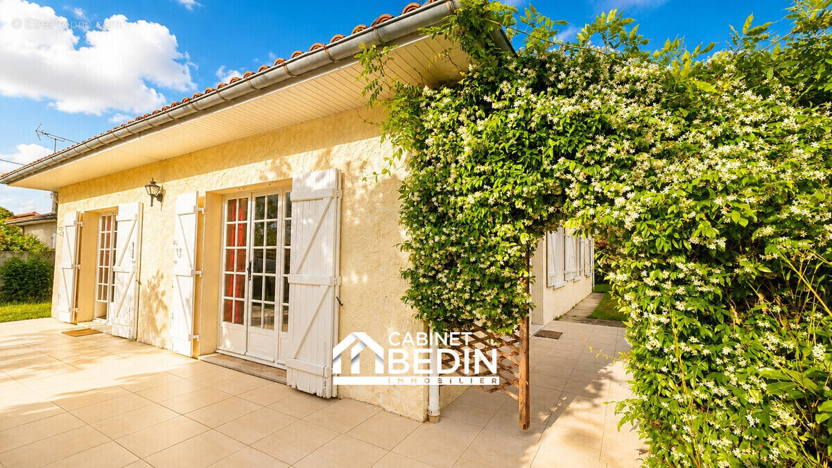 Maison à PESSAC