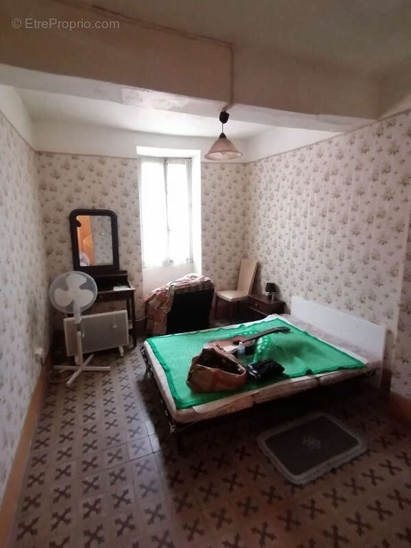 Maison à CASCASTEL-DES-CORBIERES