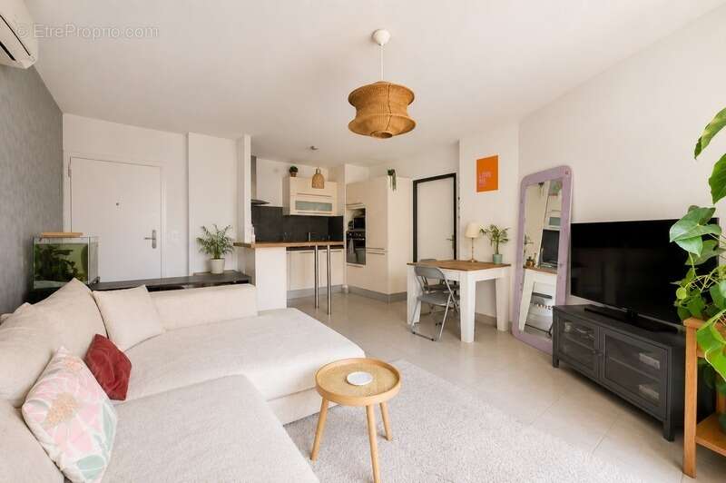 Appartement à MARSEILLE-10E