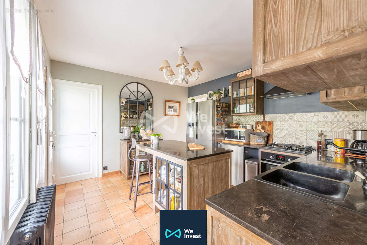 Maison à BAILLY-ROMAINVILLIERS