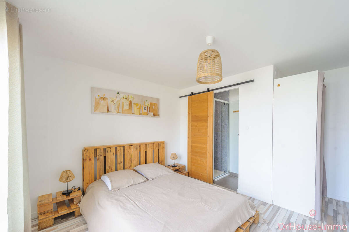 Appartement à ANGOULINS