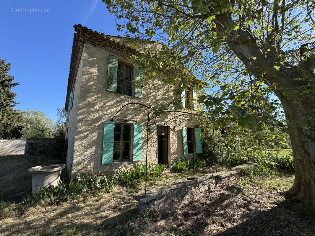 Maison à LORIOL-DU-COMTAT