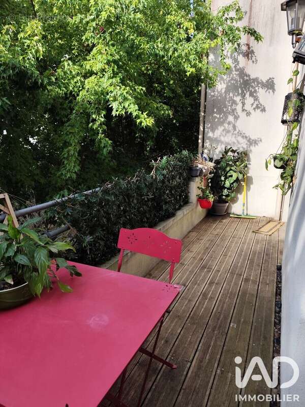 Appartement 63 m² à Chessy  - photo 5