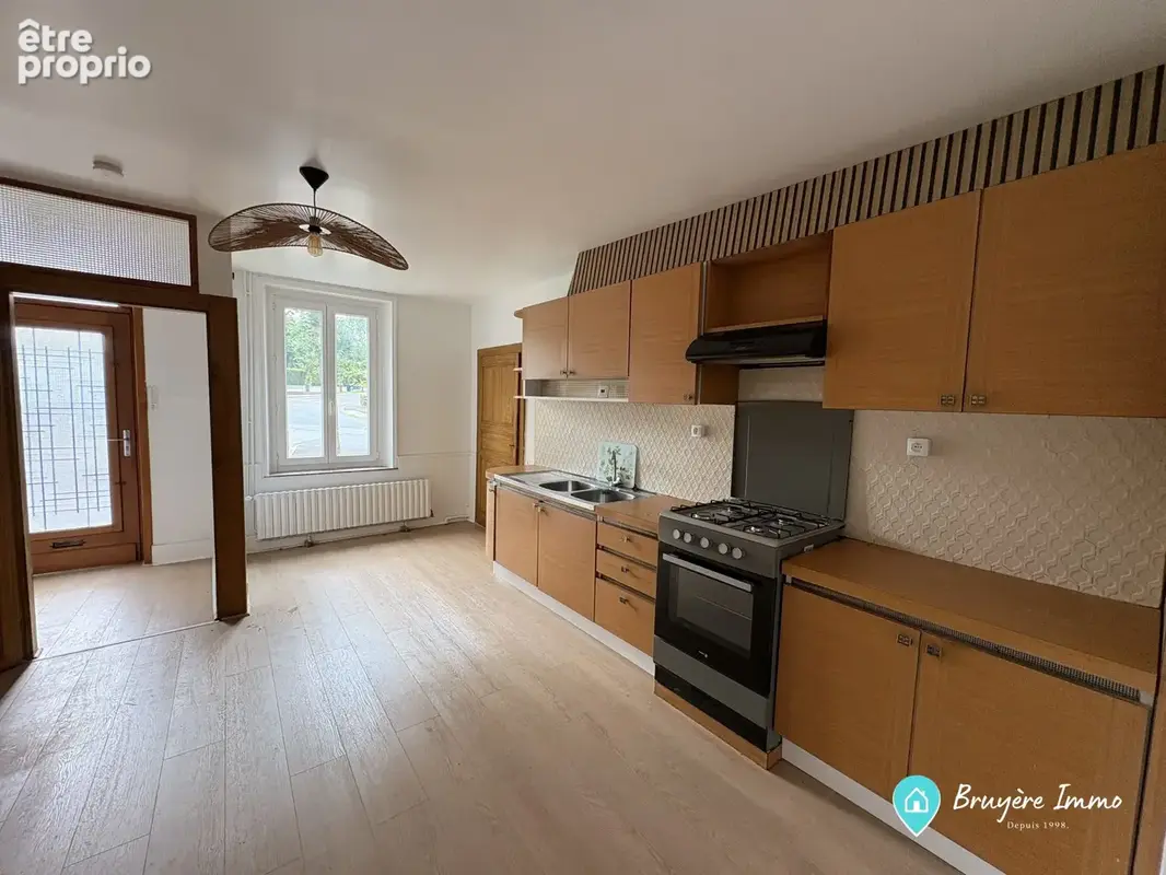 Maison 105 m² à Sars-Poteries  - photo 2