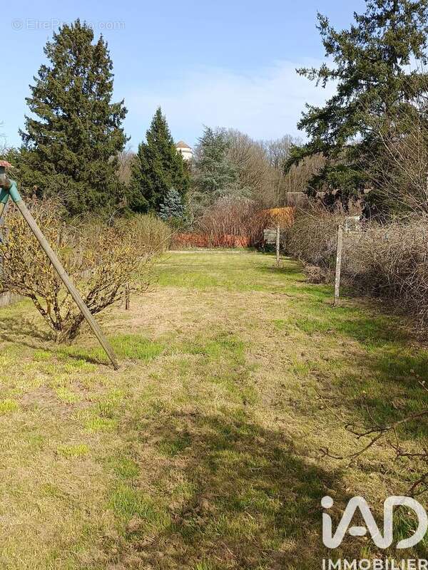 Photo 2 - Maison à DHUIZON