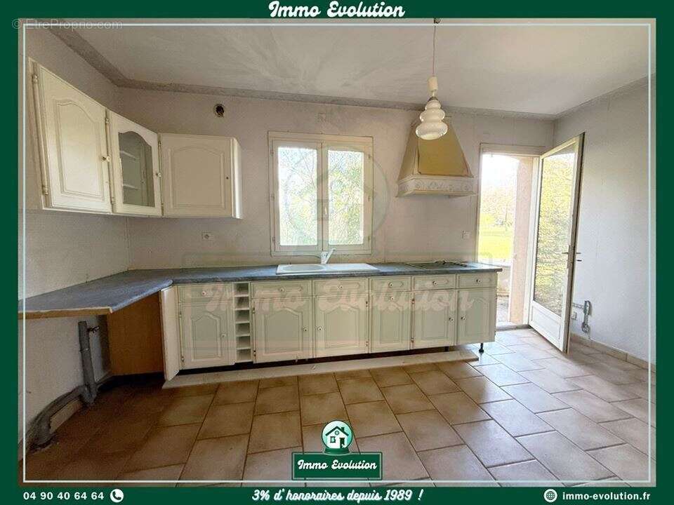 Maison 120 m² à Orange  - photo 4