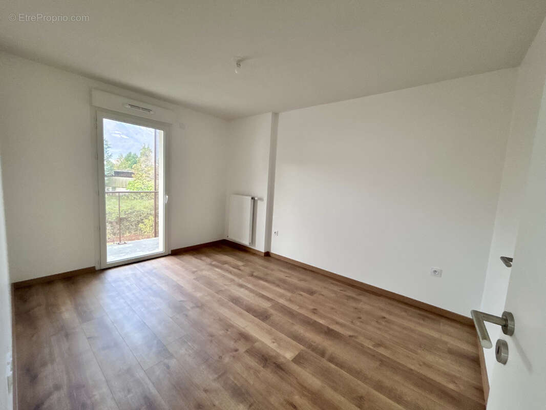 Appartement à ECHIROLLES