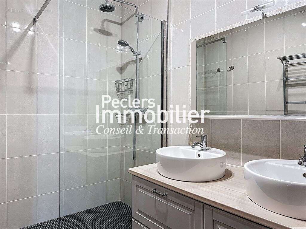Appartement à RUEIL-MALMAISON