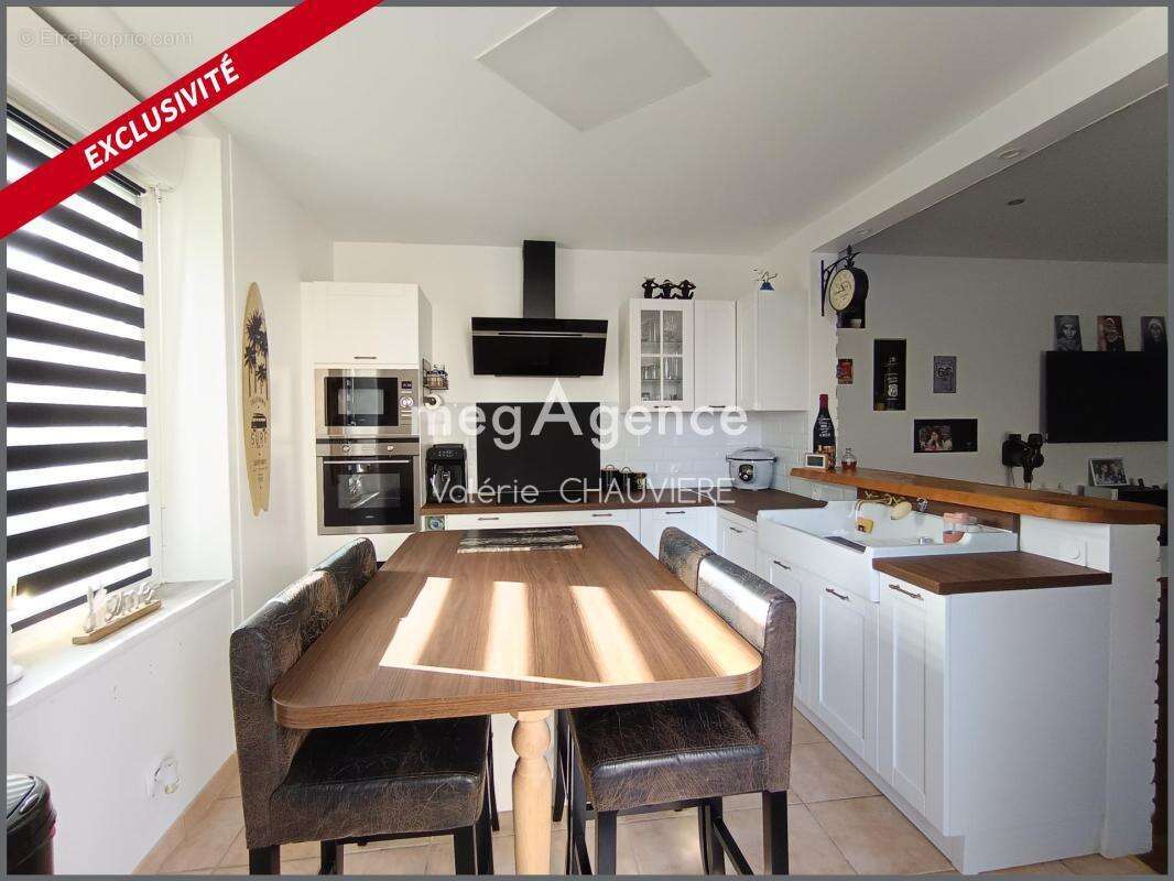 Maison à PONT-L'ABBE-D'ARNOULT