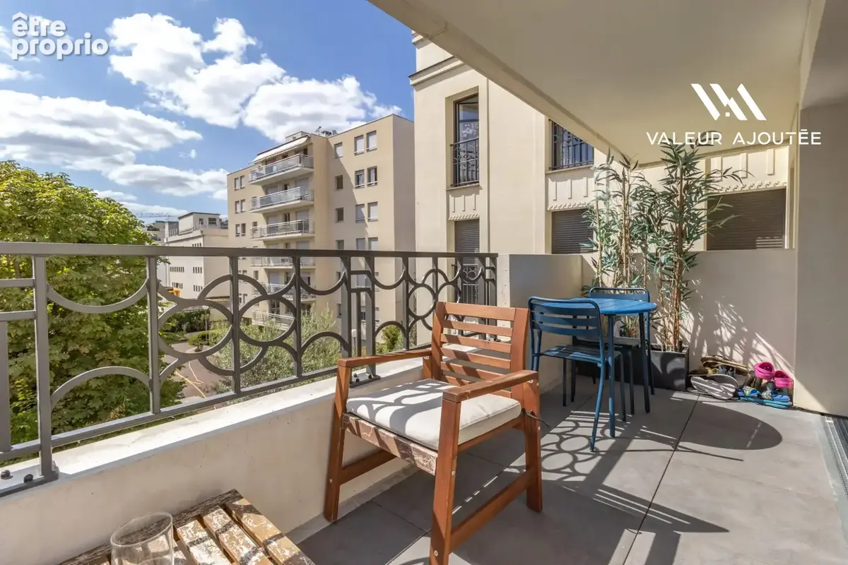 Appartement 85 m² à Levallois-Perret  - photo 2