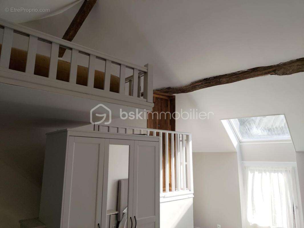 Maison à BUSSY-SAINT-GEORGES