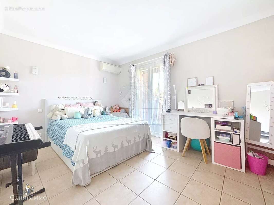 Maison à PEYMEINADE