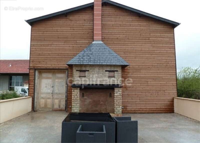 Maison à DAMERAUCOURT