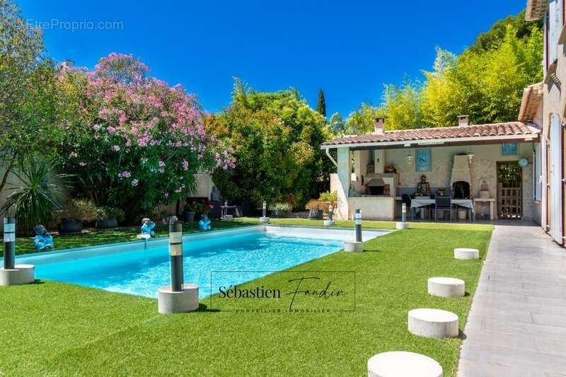 Maison à MARSEILLE-11E