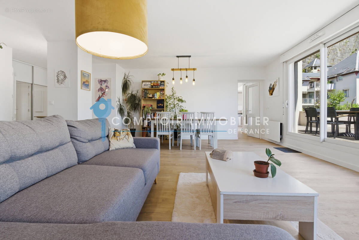 Appartement à GRENOBLE
