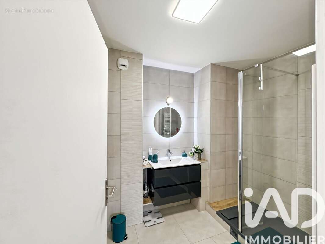 Photo 9 - Appartement à SAINTRY-SUR-SEINE